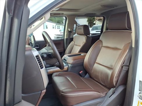 Used 2015 Chevrolet Silverado 3500 High Country w/ Duramax Plus Package image 9
