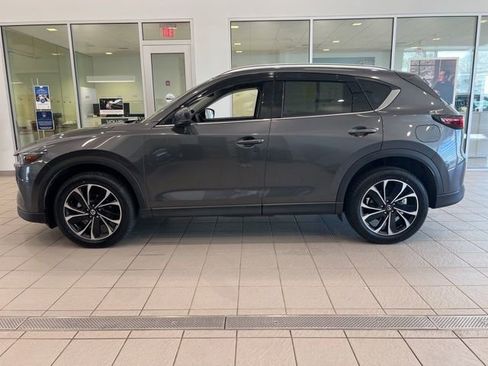Used 2023 MAZDA CX-5 AWD 2.5 S w/ Premium Plus Pkg image 4