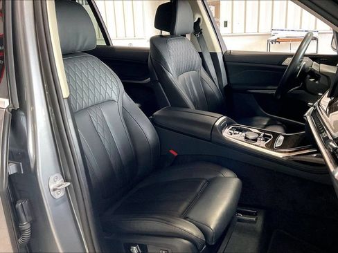 Used 2026 BMW X7 xDrive40i AWD/4WD image 23