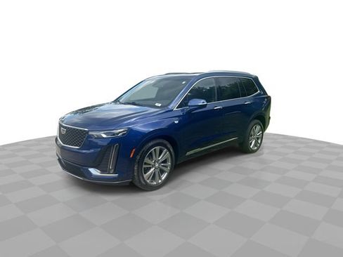 Certified 2024 Cadillac XT6 Premium Luxury AWD/4WD image 5