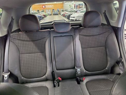 Used 2017 Kia Soul ! w/ Tech Package FWD image 35