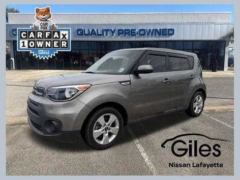 Used 2018 Kia Soul w/ Convenience Package FWD image 1