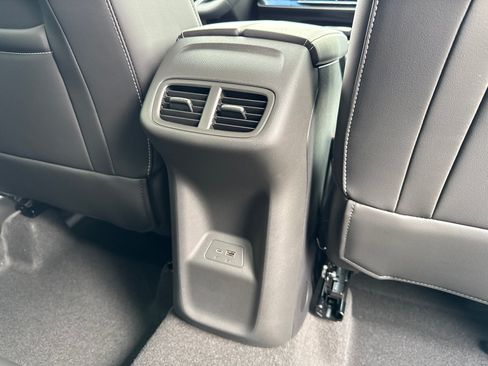 Used 2026 Buick Envision Sport Touring AWD/4WD image 19