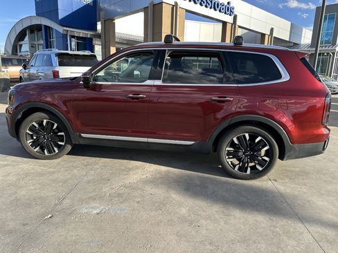 Used 2024 Kia Telluride SX w/ Towing Package image 6