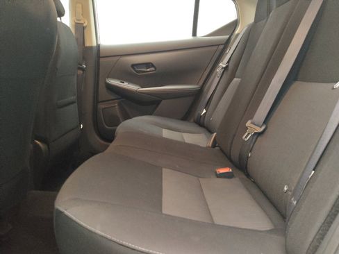 Used 2025 Nissan Sentra SV FWD image 18