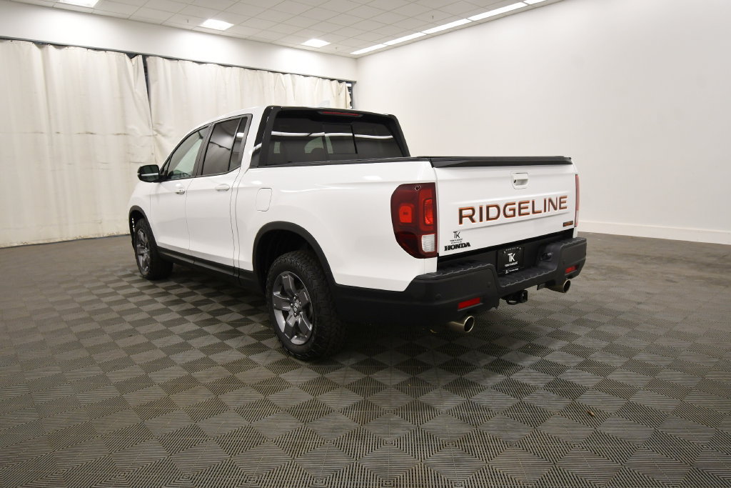 Certified 2024 Honda Ridgeline TrailSport image 5