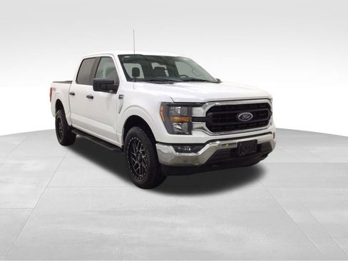 Used 2023 Ford F150 XLT w/ Trailer Tow Package AWD/4WD image 5