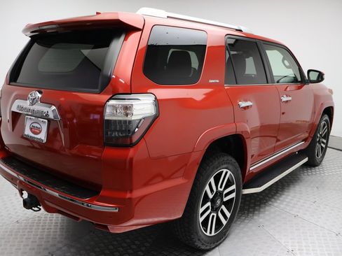Used 2022 Toyota 4Runner Limited image 8