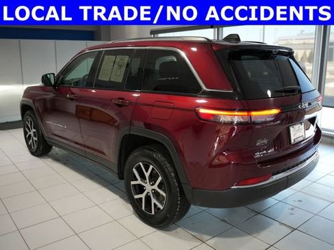 Used 2024 Jeep Grand Cherokee Limited w/ Luxury Tech Group II image 4