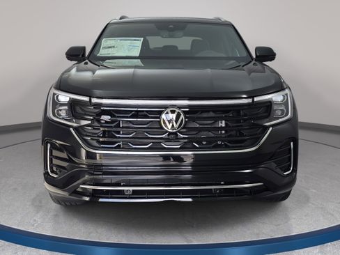 New 2026 Volkswagen Atlas Cross Sport SEL Premium R-Line AWD/4WD image 2