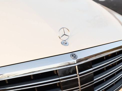 Used 2019 Mercedes-Benz S 560 4MATIC Sedan image 10