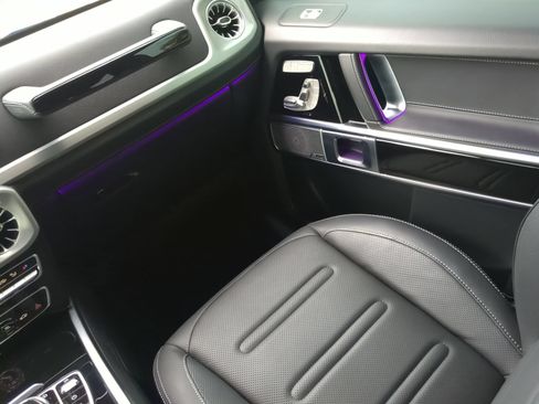Used 2023 Mercedes-Benz G 550 image 53