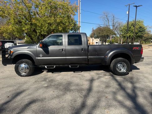 Used 2015 Ford F350 Lariat w/ Lariat Interior Package AWD/4WD image 8
