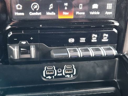 Used 2022 RAM 2500 Laramie AWD/4WD image 19
