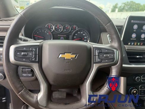 Used 2021 Chevrolet Tahoe LT w/ LT Signature Package RWD image 15
