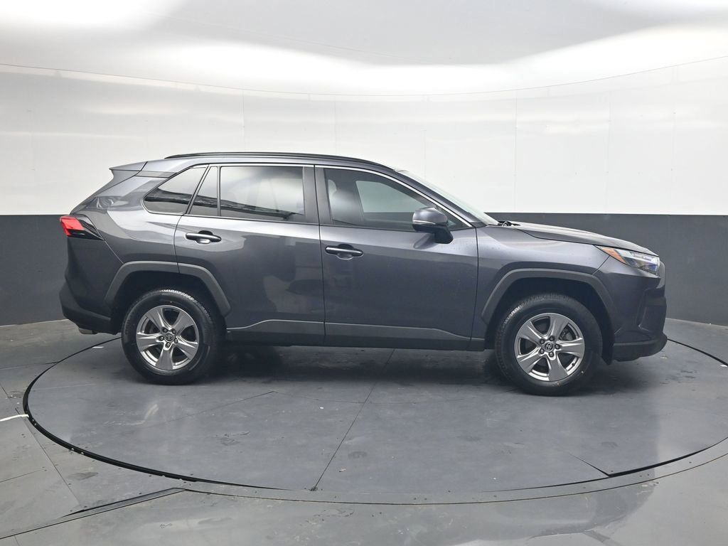Used 2023 Toyota RAV4 XLE FWD image 3