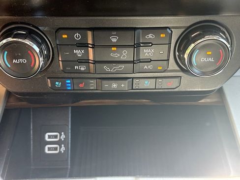 Certified 2020 Ford F150 Lariat AWD/4WD image 35