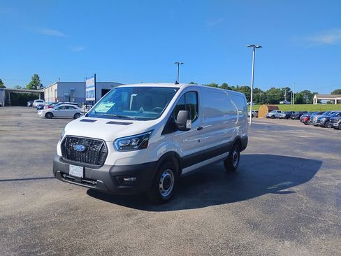 New 2025 Ford Transit 150 Low Roof image 7