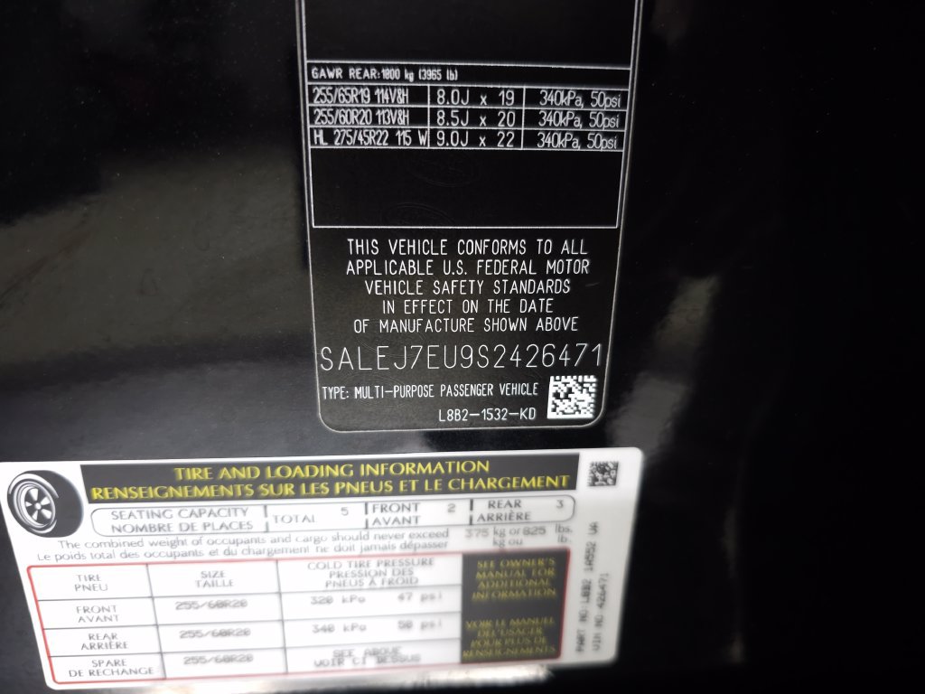 Used 2025 Land Rover Defender 110 S AWD/4WD image 36