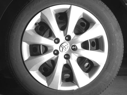 Used 2025 Toyota Corolla LE image 14