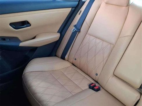 Certified 2024 Nissan Sentra SV w/ SV Premium Package image 18