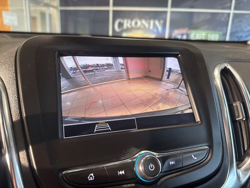 Used 2024 Chevrolet Equinox LT w/ LPO, Floor Liner Package image 35