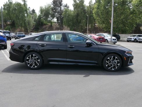 Used 2025 Kia K5 EX FWD image 3