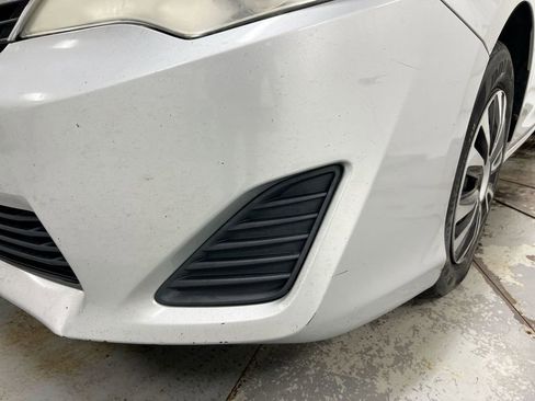 Used 2012 Toyota Camry LE image 27