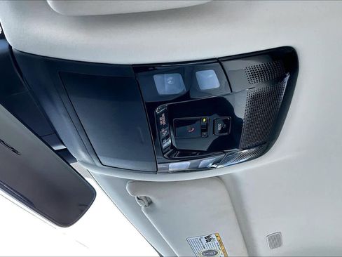 Used 2023 Lexus RX 350 image 32