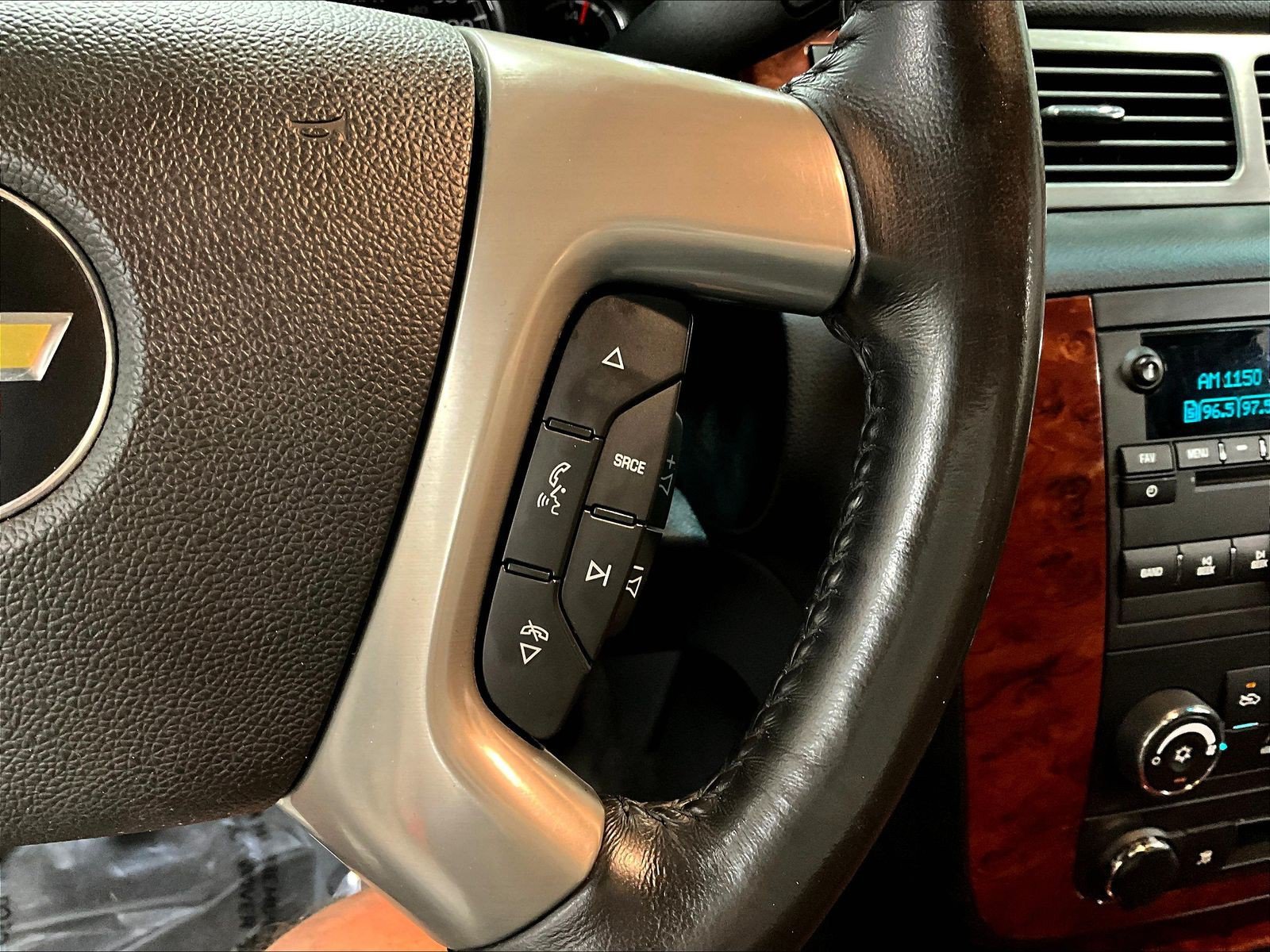 Used 2011 Chevrolet Avalanche LS RWD image 13