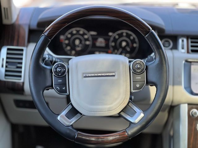 Used 2017 Land Rover Range Rover HSE AWD/4WD image 33