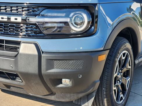 Used 2026 Ford Bronco Sport Outer Banks w/ Outer Banks Tech Package+ AWD/4WD image 9