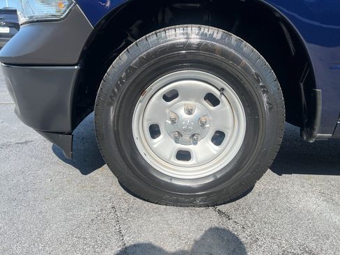 Used 2017 RAM 1500 Tradesman w/ Power & Remote Entry Group image 11