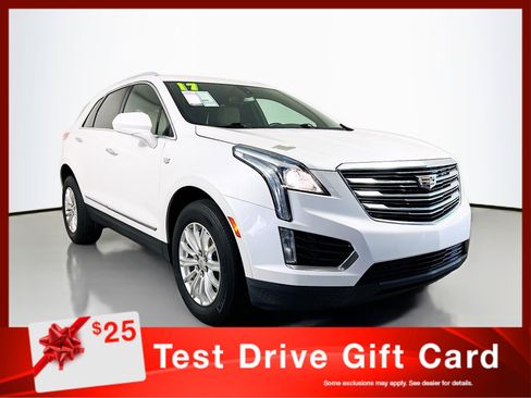 Used 2017 Cadillac XT5 FWD image 1