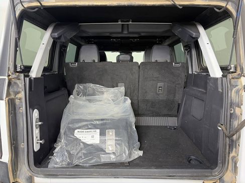 Used 2023 Ford Bronco Wildtrak AWD/4WD image 29