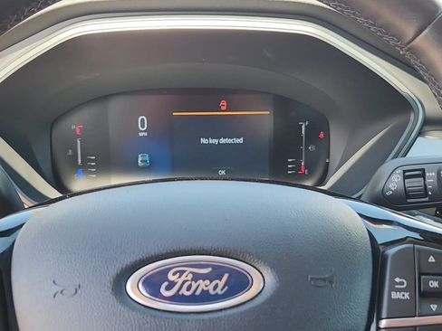 Certified 2024 Ford Escape Active AWD/4WD image 34