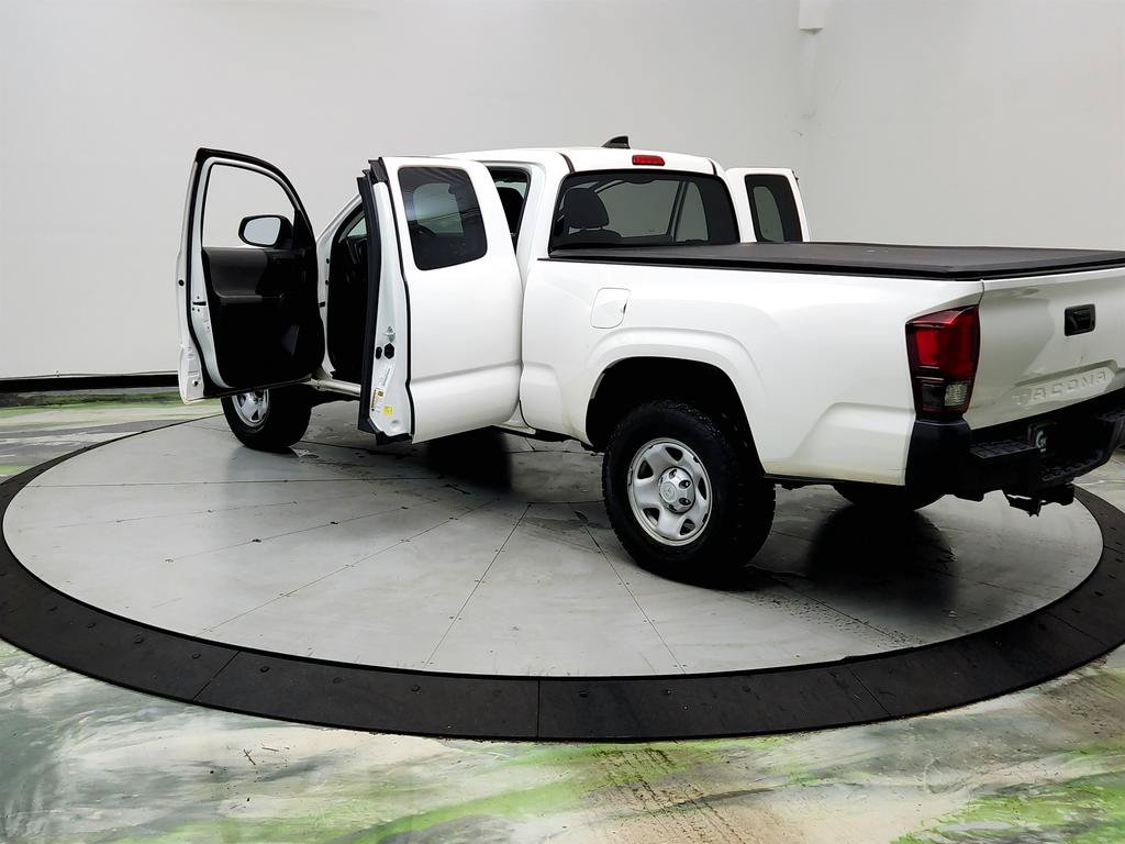 Used 2021 Toyota Tacoma SR RWD image 12