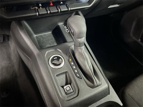 Certified 2023 Chevrolet Colorado W/T image 15