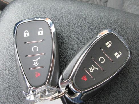 Used 2024 Chevrolet Equinox LT w/ LPO, Floor Liner Package image 26