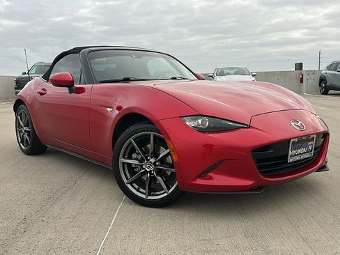 Used 2016 MAZDA MX-5 Miata Grand Touring image 8