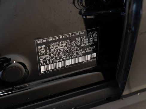 Certified 2025 Honda HR-V Sport image 28