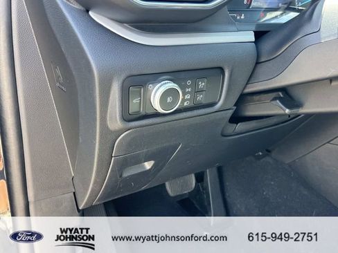 Used 2023 Ford Explorer XLT w/ Equipment Group 202A image 30