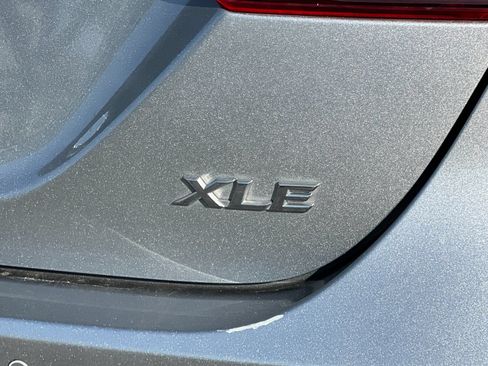 Used 2019 Toyota Camry XLE w/ Driver Assist Package FWD image 25