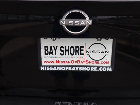 Certified 2024 Nissan Sentra SR FWD image 30