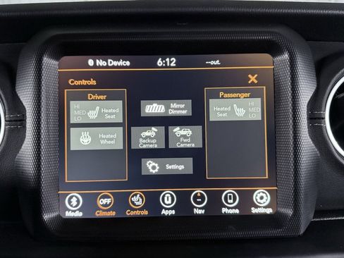 Used 2022 Jeep Wrangler Unlimited Sahara w/ Cold Weather Group image 34