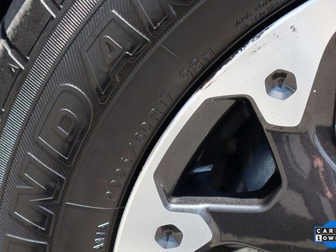 Used 2023 Subaru Crosstrek 2.0i Premium image 38