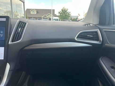 Used 2024 Ford Edge SEL w/ Convenience Package AWD/4WD image 22