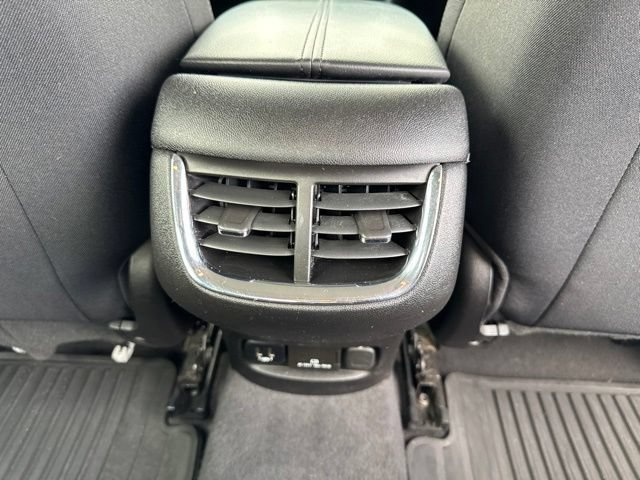 Used 2018 Chevrolet Malibu LT w/ Driver Confidence Package FWD image 29