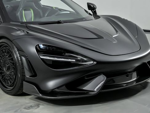 Used 2022 McLaren 765LT image 4