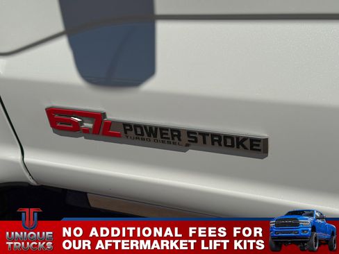 Used 2025 Ford F350 Platinum w/ Platinum Plus Package image 10